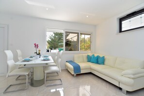 Standard Apartment, 2 Bedrooms (1927/55613) | Living area - Apartment 1927 (Medulin)