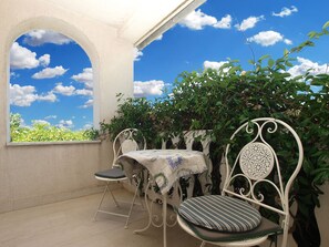 Standard House, 3 Bedrooms (24436) | Balcony