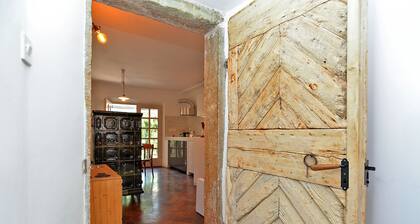 House 1953