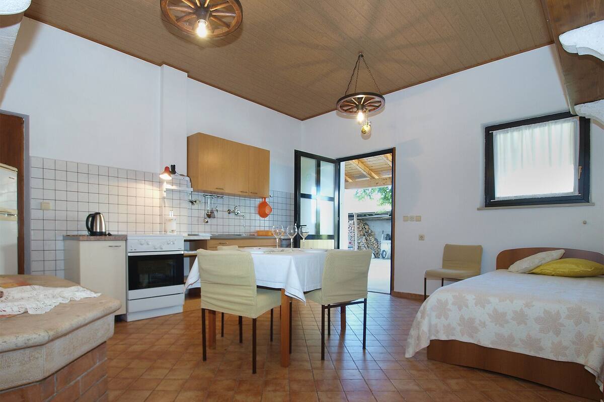 Standard Apartment, 1 Bedroom (25899) | Living area