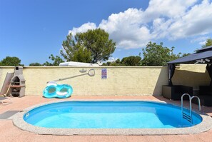 Seasonal outdoor pool - Apartment 1976 (Vodnjan)