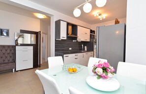 Appartement Standard, 2 chambres (26749) | Restauration dans la chambre