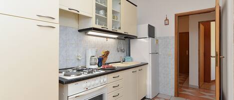 Standard Apartment, 2 Bedrooms (27029) | Private kitchen