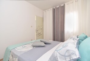 Standard Apartment, 1 Bedroom (27187) | 1 bedroom, iron/ironing board, cribs/infant beds, free WiFi - Apartment 1983 (Fazana)
