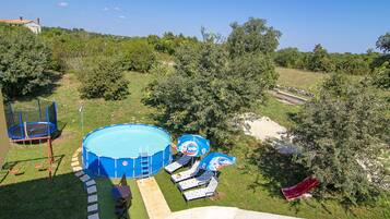 Children's play area - outdoor