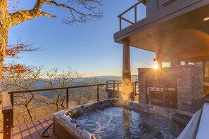 Baignoire à remous extérieure