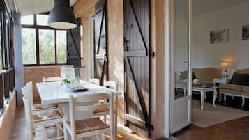 Villa | Tempat makan