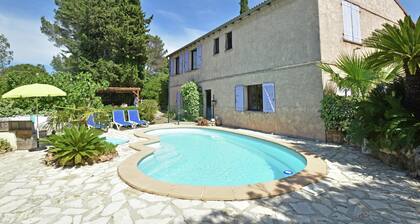 Villa in Frejus With Pool Near Beach