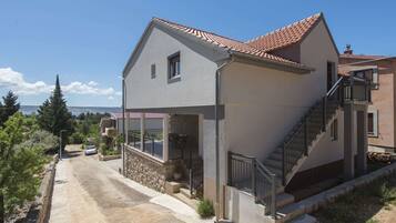 Apartment | Exterior