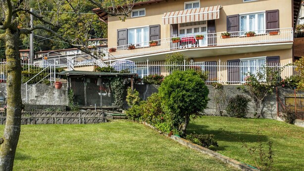 Unclassified image, 1 of 40, button - Delightful Villa With Garden (San Siro)