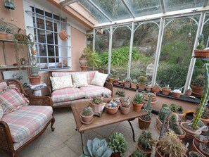 Villa | Balcony
