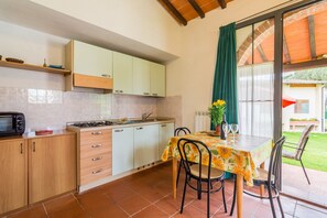Apartment | Dining - Bucine Hideaway With Pool (Bucine)