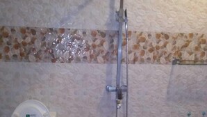 Unclassified image, 4 of 7, button - Holiday inn (Maafushi)