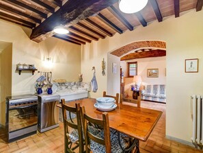 Private kitchen - Your Home in a Tuscan Tower (Monterchi)