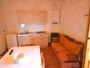 House | Living room - Rustic Holiday Home in Santa Venerina With Terrace & Garden (Santa Venerina)