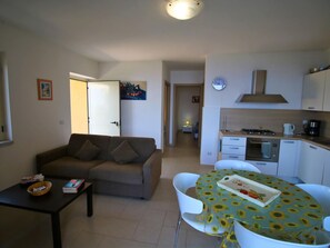 Private kitchen - Family Sea-view Retreat in Parghelia (Parghelia)