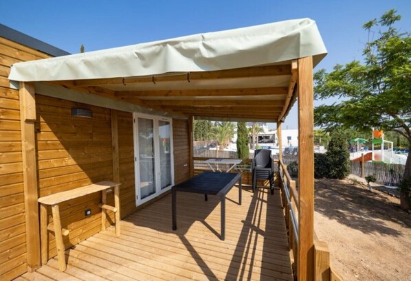 Outdoor dining - --- Wood Mobile Home 3 (Calig/Castellon)