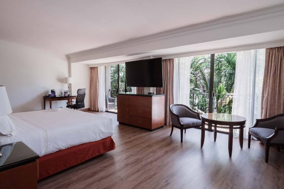 Desk, iron/ironing board, free WiFi, bed sheets