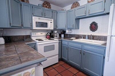 Casita E - 2 story, 2 bdrm, 1.5 bath