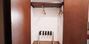 Iron/ironing board (on request), free WiFi, bed sheets - HS HOTSSON Smart Value Tampico (Tampico)