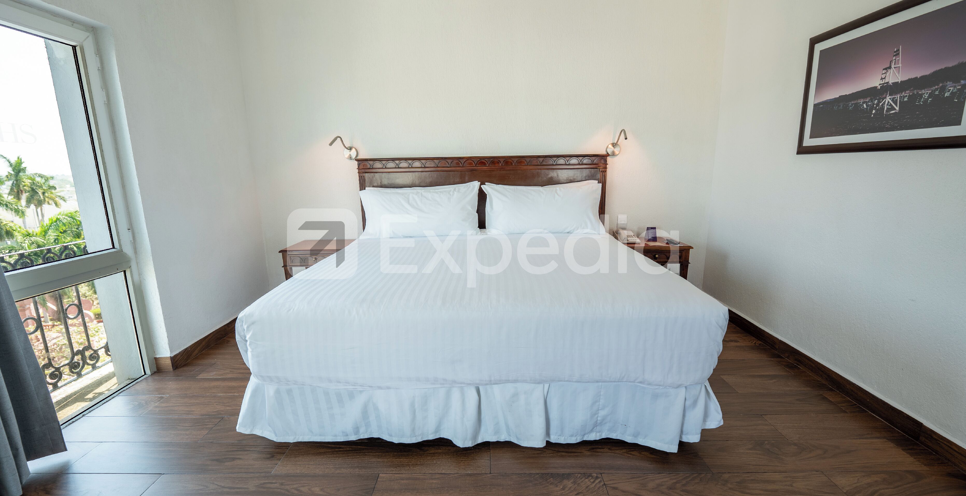 Iron/ironing board (on request), free WiFi, bed sheets