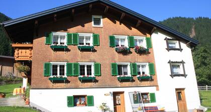 Lovely Apartment in Gaschurn With Garden