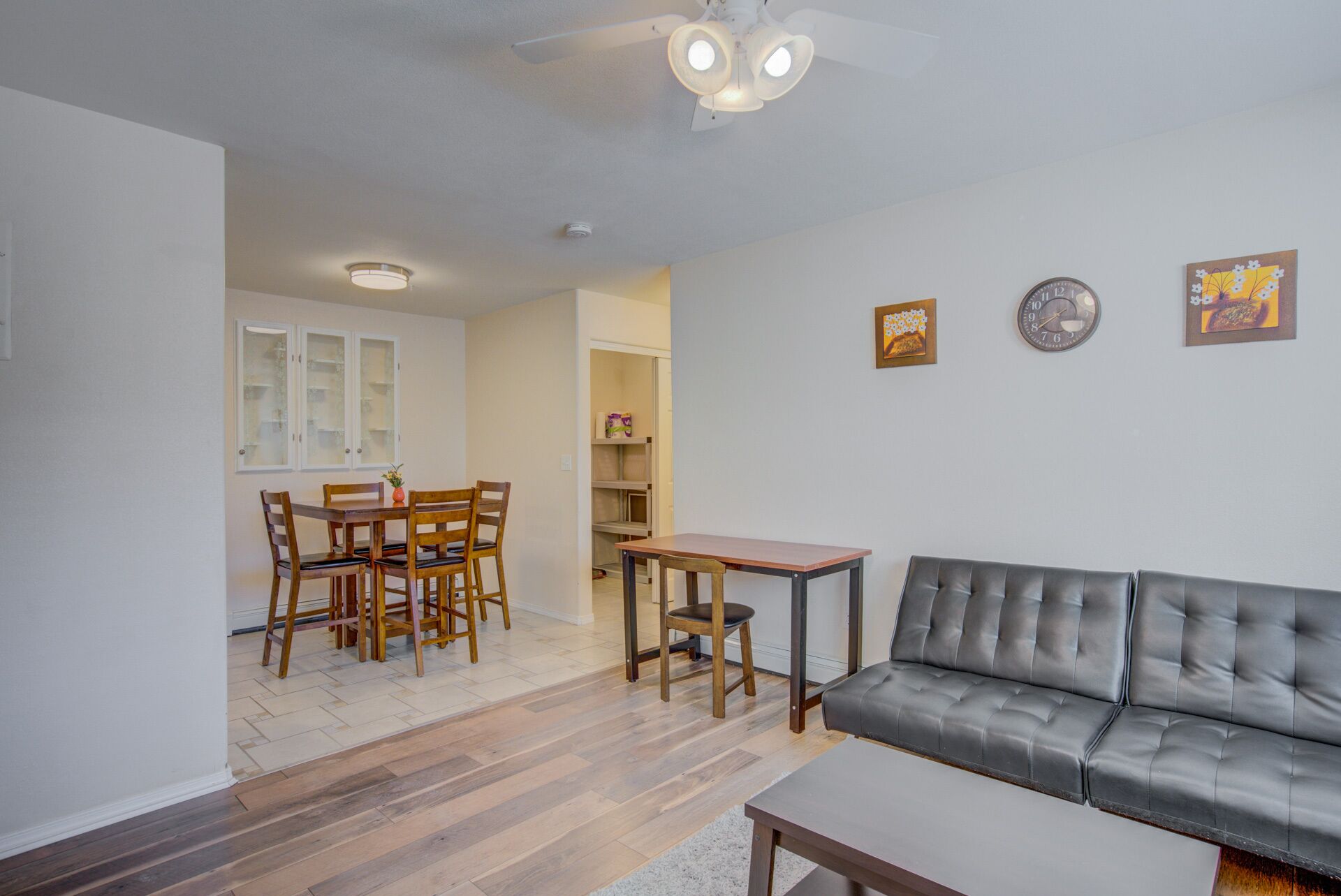 Apartamento (2 Bedrooms) | Sala de estar | TV