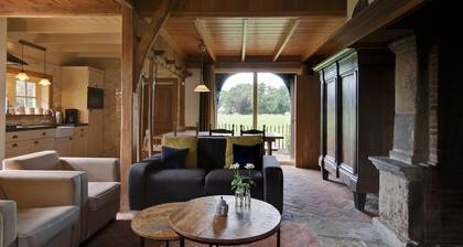 Farmhouse in Enschede Near Forest