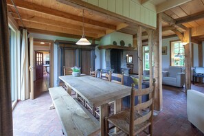 Dining - Farmhouse in Enschede Near Forest (Enschede)