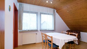 Dining - Cozy Apartment in Moos near Lake Constance (Moos)