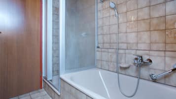 Apartemen | Kamar mandi
