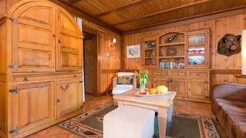 House | Living room | Fireplace