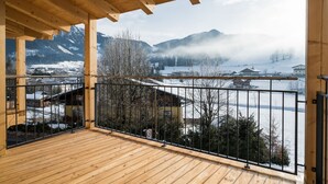 Balcony - Modern Apartment in Werfenweng With Sauna (Werfenweng)