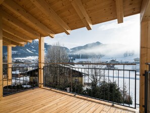 Balcony - Modern Apartment in Werfenweng With Sauna (Werfenweng)