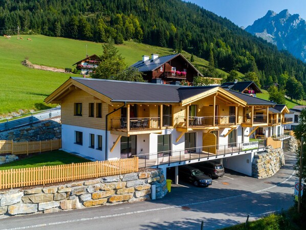 Apartment | Exterior - Modern Apartment in Werfenweng With Sauna (Werfenweng)