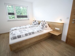 Apartment | 2 bedrooms, individually furnished, bed sheets - Apartment in Annaberg Near Dachstein Ski (Annaberg-Lungoetz)