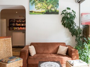 Apartment | Living room - Apartment in Wald Near Zillertal Ski Slopes (Wald im Pinzgau)