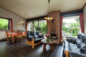 Maison | Salle de séjour | Foyer