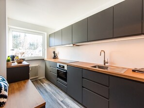 Apartment | Eigene Küche | Hochstuhl