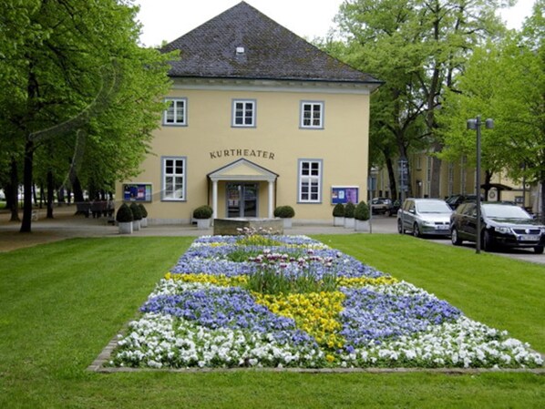 Apartment | View from property - Wohnung im Weserbergland mit Garten (Bad Pyrmont)
