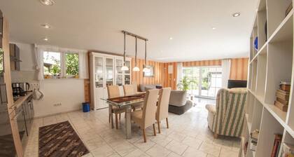 Holiday Home with Garden & Terrace near Rennsteig in Thuringian Forest