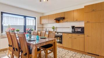 Rumah | Tempat makan