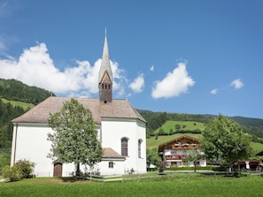 Apartment | Exterior - Beautiful Apartment With Large, Sunny Balcony (Hollersbach im Pinzgau)