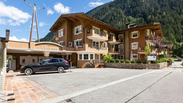 Unclassified image, 1 of 38, button - Simplistic Apartment in Mayrhofen With Sauna (Mayrhofen)