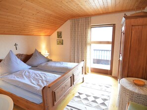 Ferienhaus | 3 Schlafzimmer, individuell eingerichtet, Bügeleisen/Bügelbrett