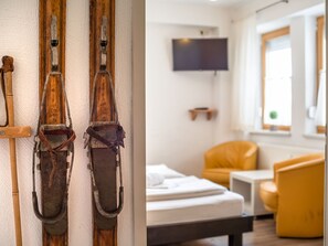 3 Schlafzimmer, Babybetten, individuell eingerichtet, Bettwäsche