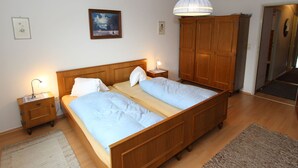 Gambar tidak terklasifikasi, 4 dari 24, tombol