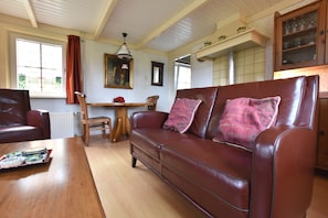 House | Living room - Holiday Home in With Cycling Area (Den Ham)