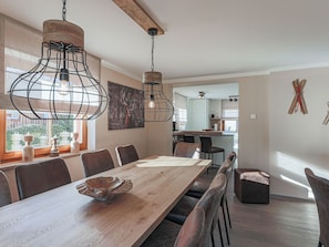 Dining - Luxurious Chalet Near Ski Lift in Hopfgarten (Hopfgarten im Brixental)