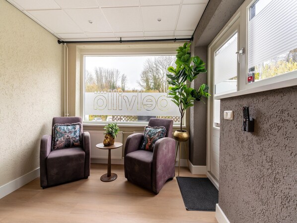 Apartment | Living room